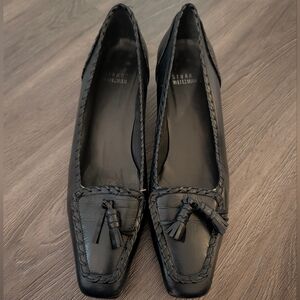 Stuart Weitzman Navy Leather Barclo Kitten Heels